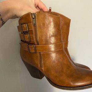 Brown boots